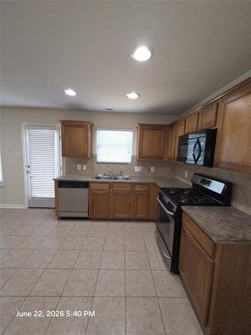 17711 Barton Point Lane, Richmond, TX 77407