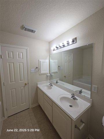 17711 Barton Point Lane, Richmond, TX 77407
