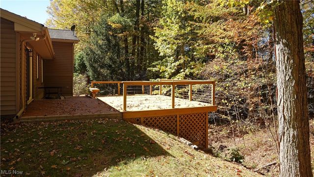 8266 Pebble Creek Court, Chagrin Falls, OH 44023