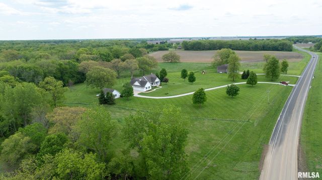 9300 N State Route 124, Sherman, IL 62684
