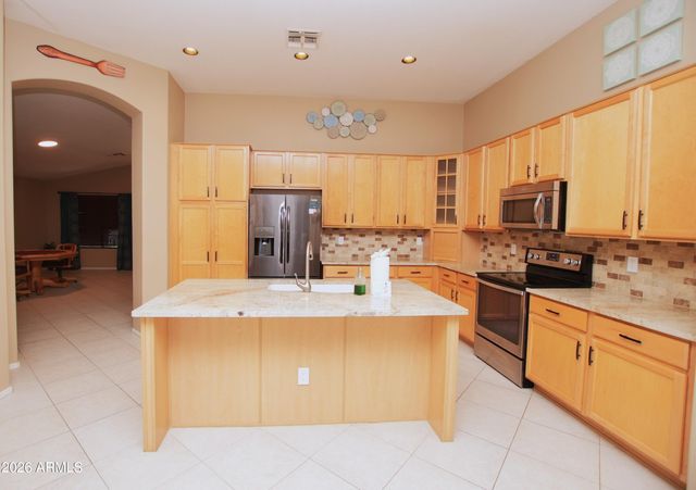 20979 N 79TH Avenue, Peoria, AZ 85382