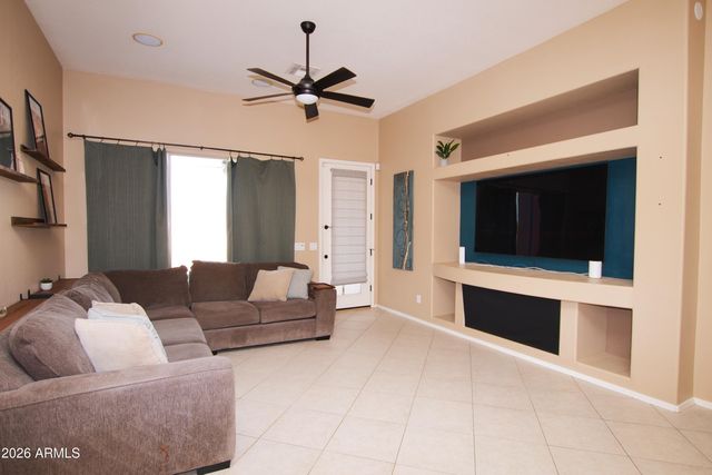 20979 N 79TH Avenue, Peoria, AZ 85382