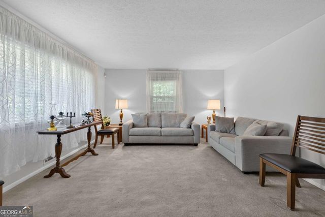 3008 Thornberry Lane SW, Atlanta, GA 30331