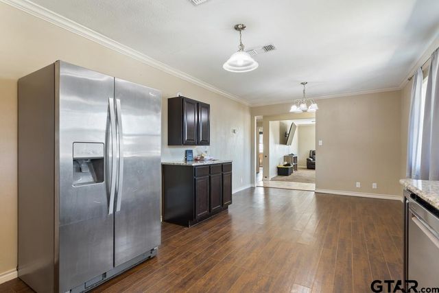 116 Magnolia St., Van, TX 75790