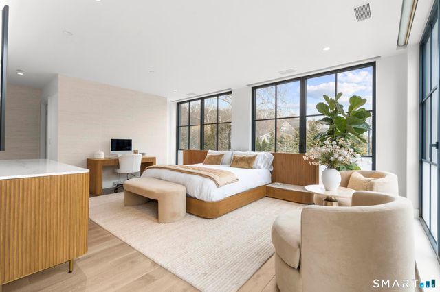 41 Richmondville Avenue Duplex 1, Westport, CT 06880