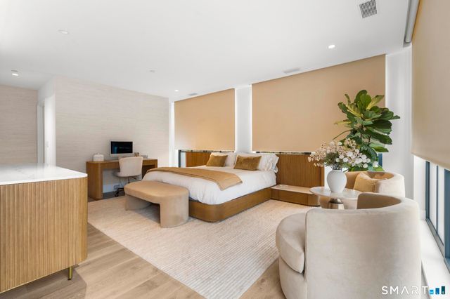 41 Richmondville Avenue Duplex 1, Westport, CT 06880