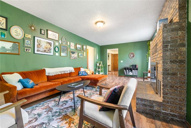 1208 N Spruce Street, Harrison, AR 72601