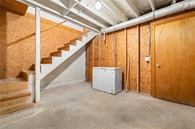 1208 N Spruce Street, Harrison, AR 72601