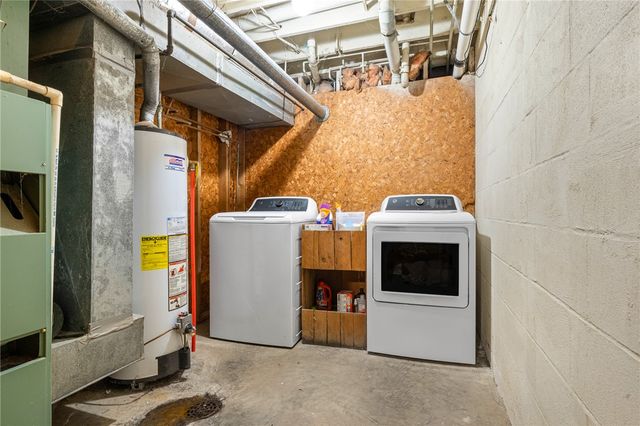 1208 N Spruce Street, Harrison, AR 72601