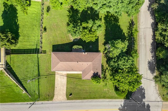 1208 N Spruce Street, Harrison, AR 72601