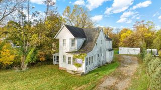 848 S Main Street, Adrian, MI 49221