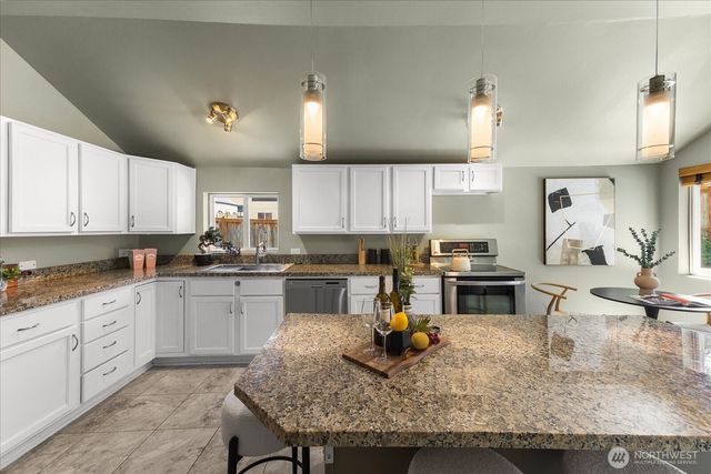 22320 93rd Place W, Edmonds, WA 98020