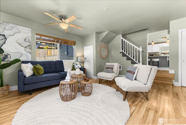 22320 93rd Place W, Edmonds, WA 98020