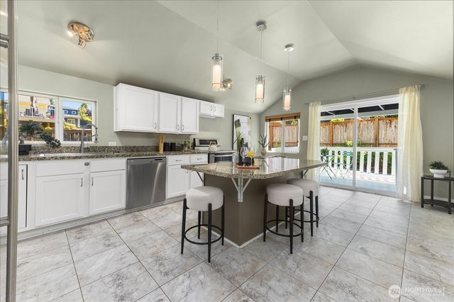 22320 93rd Place W, Edmonds, WA 98020