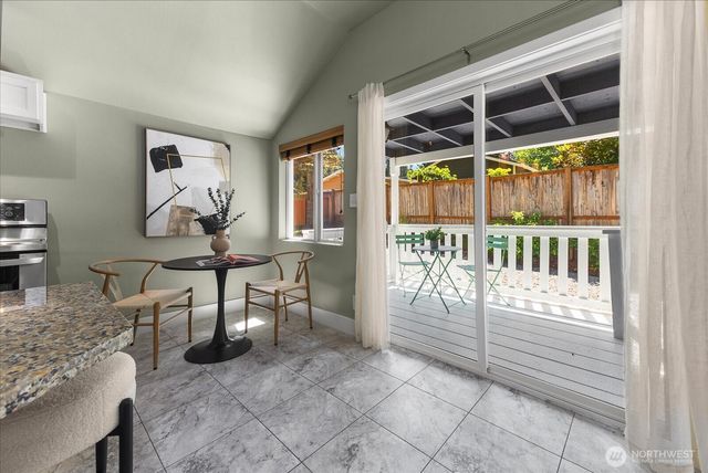22320 93rd Place W, Edmonds, WA 98020