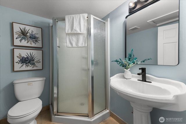 22320 93rd Place W, Edmonds, WA 98020