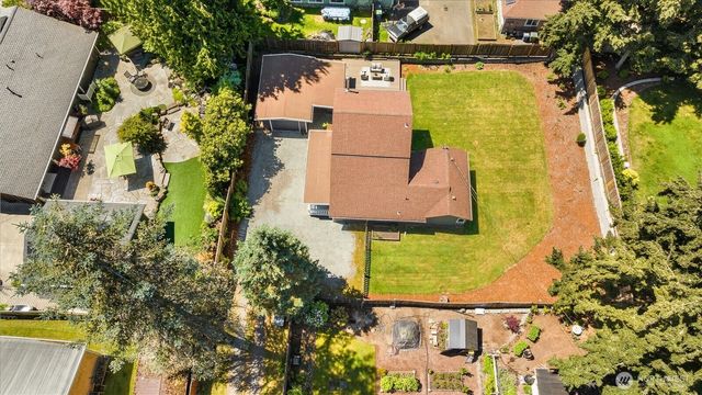 22320 93rd Place W, Edmonds, WA 98020