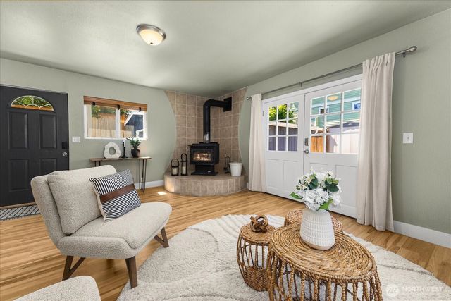 22320 93rd Place W, Edmonds, WA 98020