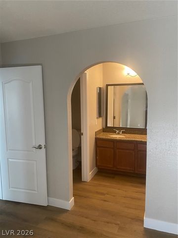 1826 North Decatur Boulevard 101, Las Vegas, NV 89108