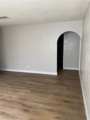1826 North Decatur Boulevard 101, Las Vegas, NV 89108