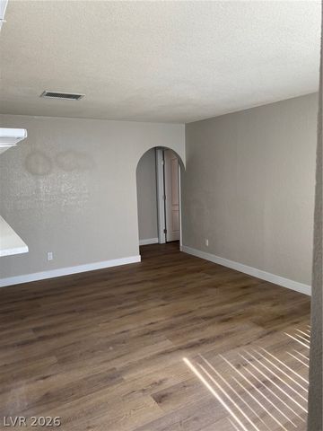 1826 North Decatur Boulevard 101, Las Vegas, NV 89108