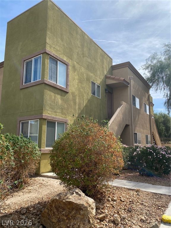 1826 North Decatur Boulevard 101, Las Vegas, NV 89108