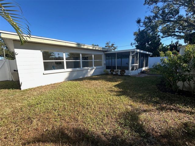 5276 101ST AVENUE N, Pinellas Park, FL 33782