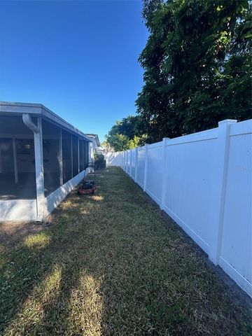 5276 101ST AVENUE N, Pinellas Park, FL 33782