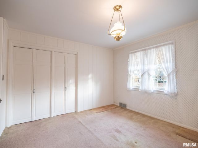 1813 W CHRISTINE Avenue, Peoria, IL 61614