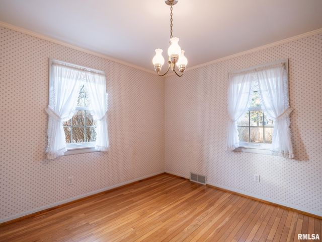 1813 W CHRISTINE Avenue, Peoria, IL 61614