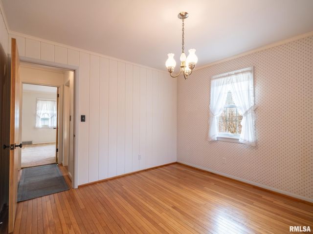 1813 W CHRISTINE Avenue, Peoria, IL 61614