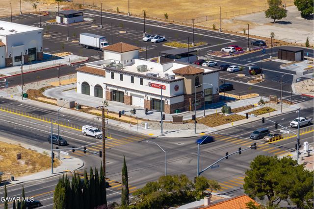 2837 Ash Glen Avenue, Lancaster, CA 93536