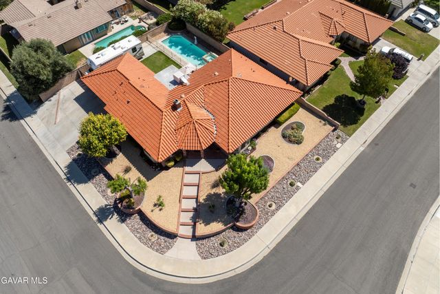 2837 Ash Glen Avenue, Lancaster, CA 93536