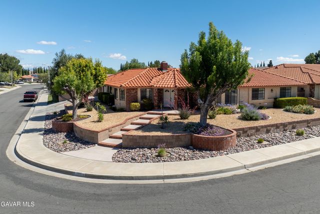 2837 Ash Glen Avenue, Lancaster, CA 93536