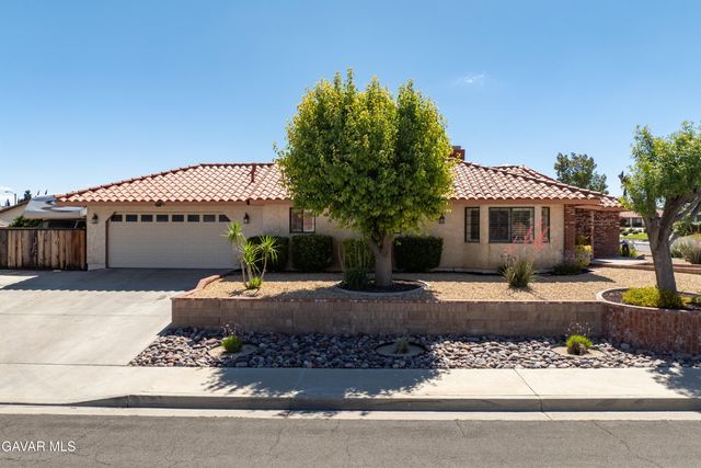2837 Ash Glen Avenue, Lancaster, CA 93536