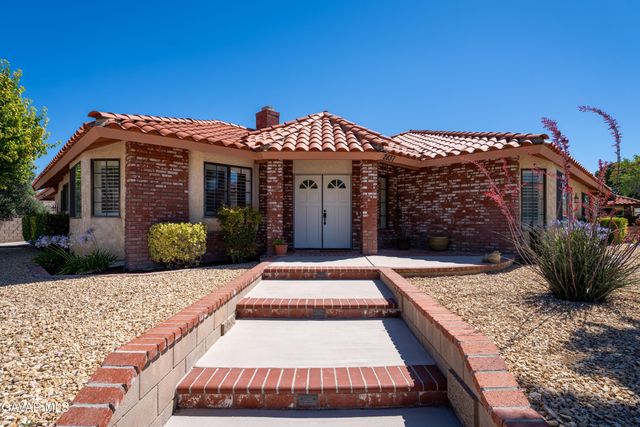 2837 Ash Glen Avenue, Lancaster, CA 93536