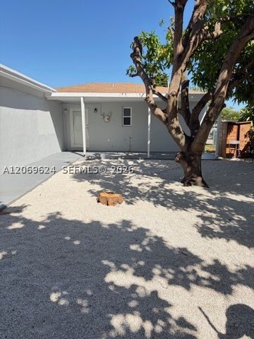 3660 NW 15th St, Miami, FL 33125