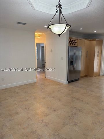 3660 NW 15th St, Miami, FL 33125