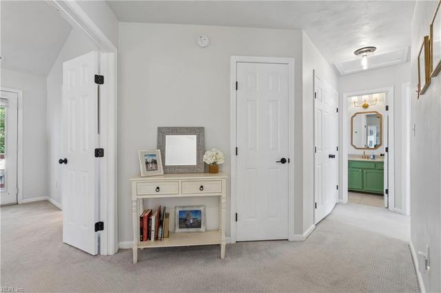 810 Bishop CT, Newport News, VA 23602