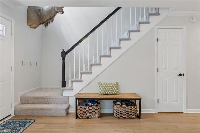 810 Bishop CT, Newport News, VA 23602