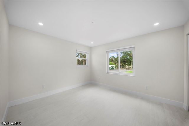 1155 Sandpiper ST G1, Naples, FL 34102
