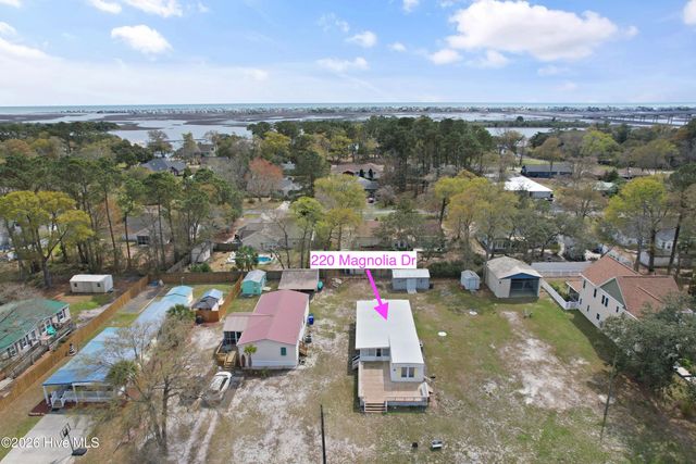 218 & 220 Magnolia Drive, Sunset Beach, NC 28468