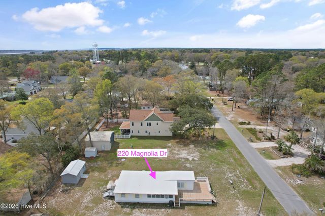 218 & 220 Magnolia Drive, Sunset Beach, NC 28468