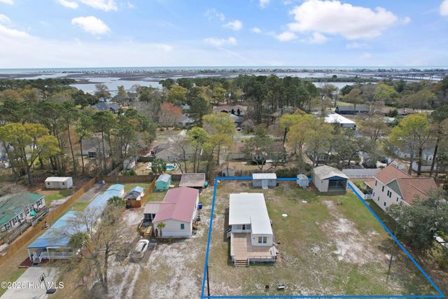 218 & 220 Magnolia Drive, Sunset Beach, NC 28468