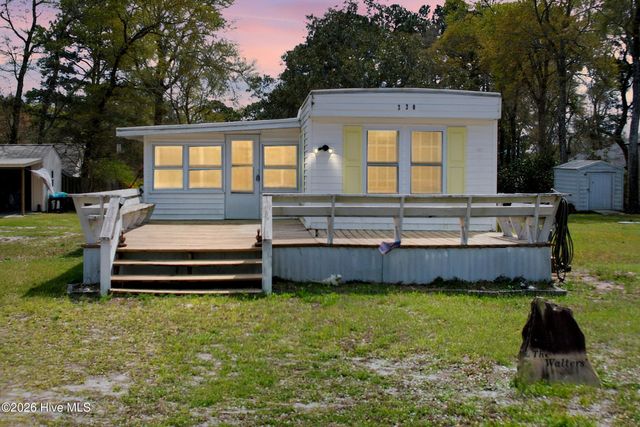 218 & 220 Magnolia Drive, Sunset Beach, NC 28468