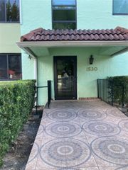1530 SW 2nd Street 103, Miami, FL 33135