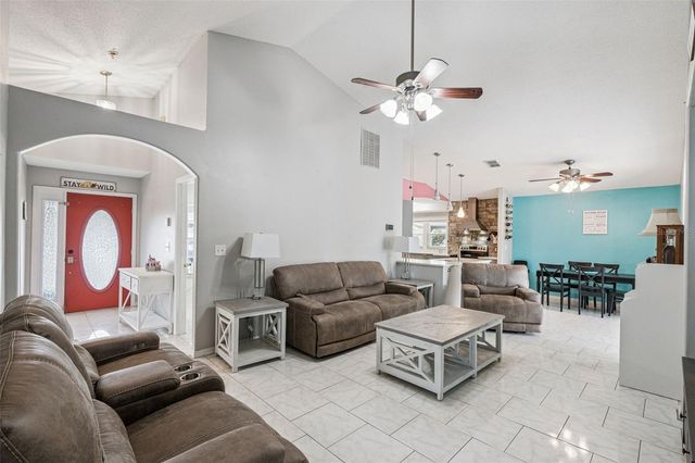 604 BENT OAK LOOP, Davenport, FL 33837