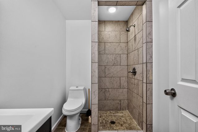 1338 S DOVER ST, Philadelphia, PA 19146