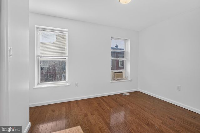 1338 S DOVER ST, Philadelphia, PA 19146