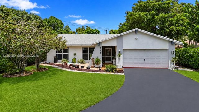 6307 Silk Oak Circle, Tamarac, FL 33319